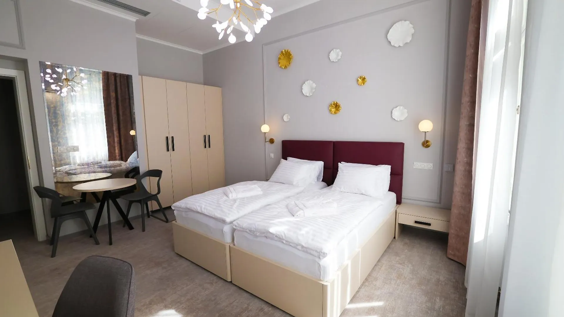 Boutique Hotel Ambiente ****+ カルロヴィ・ヴァリ